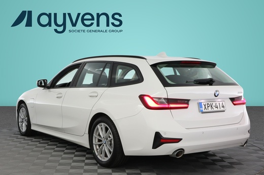 BMW 330 vaihtoauto