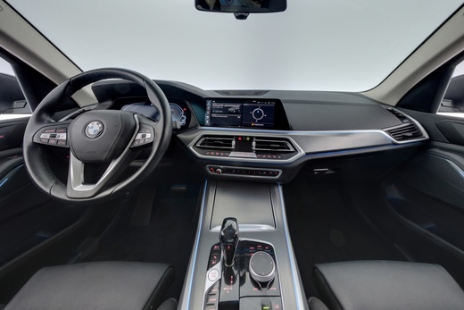 BMW X5 vaihtoauto