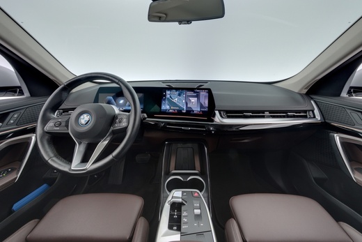 BMW iX1 vaihtoauto