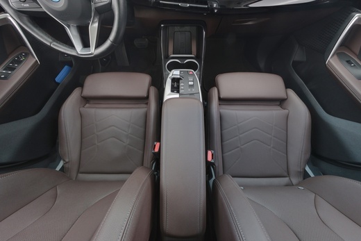 BMW iX1 vaihtoauto