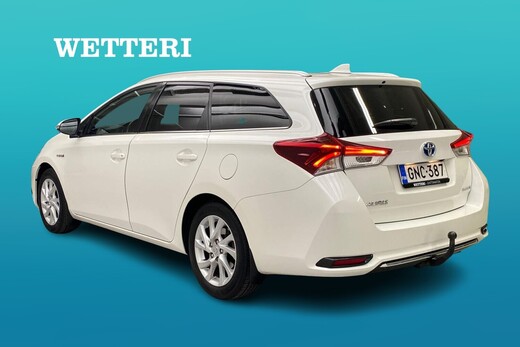 Toyota Auris vaihtoauto