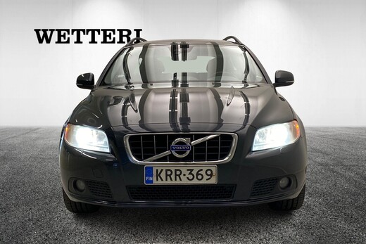 Volvo V70 vaihtoauto