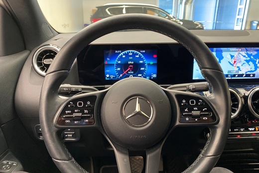Mercedes-Benz GLA vaihtoauto