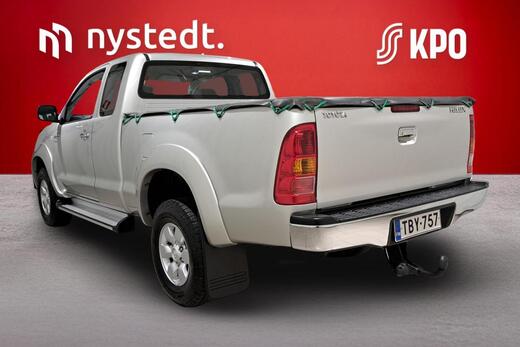 Toyota Hilux vaihtoauto