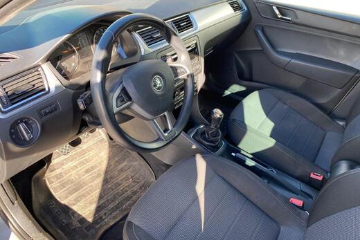 Skoda Rapid vaihtoauto