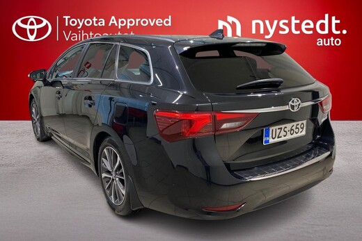 Toyota Avensis vaihtoauto