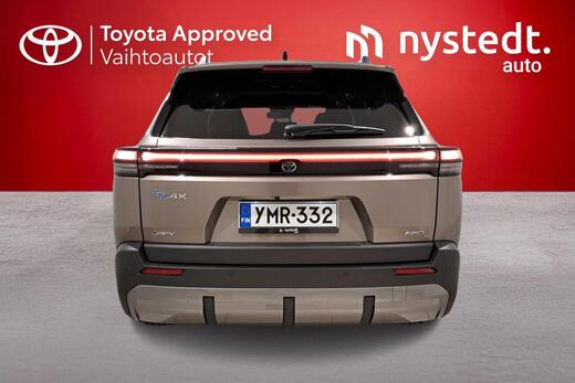 Toyota bZ4X Touring vaihtoauto