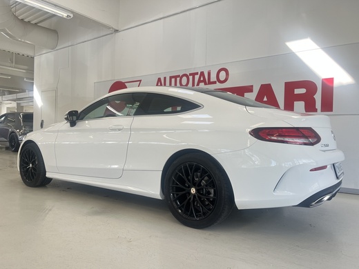 Mercedes-Benz C vaihtoauto