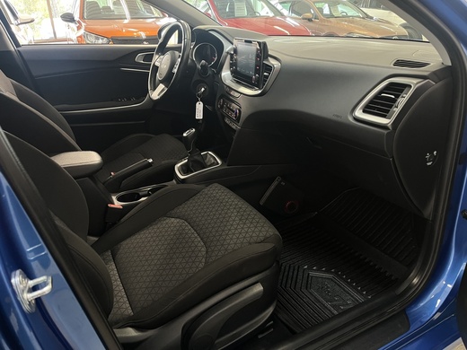 Kia Ceed vaihtoauto