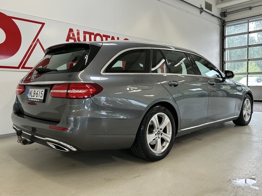 Mercedes-Benz E vaihtoauto