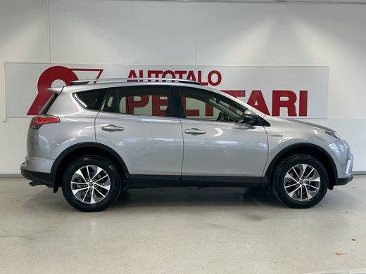 Toyota RAV4 vaihtoauto