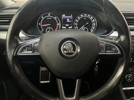 Skoda Superb vaihtoauto