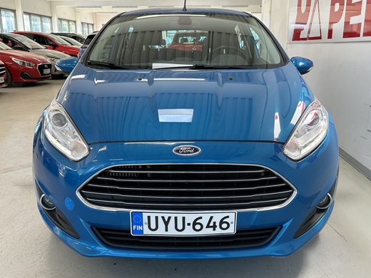 Ford Fiesta vaihtoauto