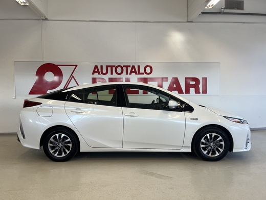 Toyota Prius vaihtoauto