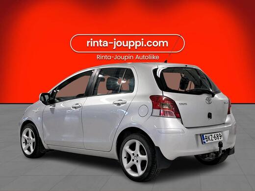 Toyota Yaris vaihtoauto