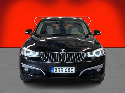 BMW 320 vaihtoauto