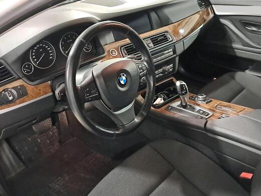 BMW 523 vaihtoauto