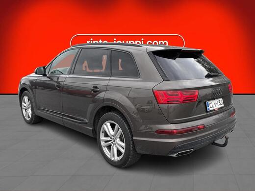 Audi Q7 vaihtoauto