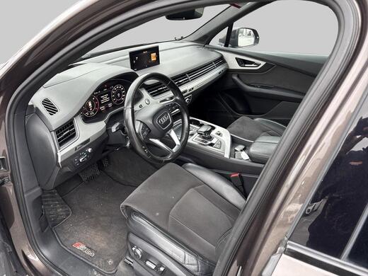 Audi Q7 vaihtoauto