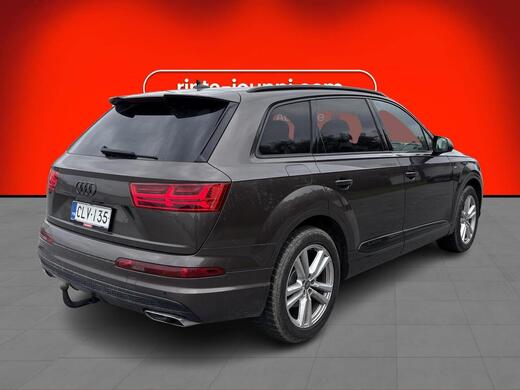 Audi Q7 vaihtoauto