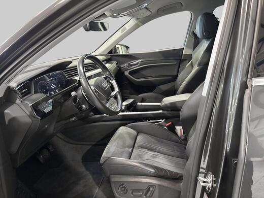Audi Q8 e-tron vaihtoauto
