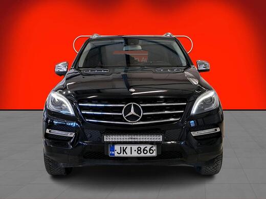 Mercedes-Benz ML vaihtoauto
