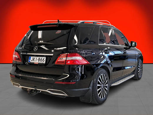 Mercedes-Benz ML vaihtoauto