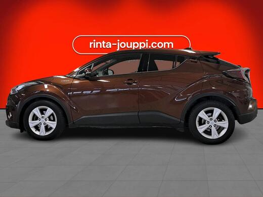 Toyota C-HR vaihtoauto