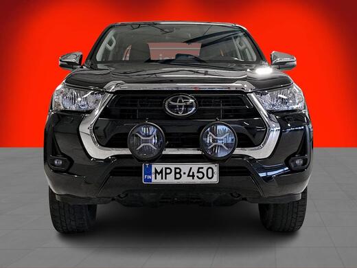 Toyota Hilux vaihtoauto