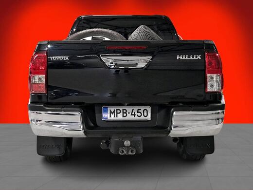 Toyota Hilux vaihtoauto