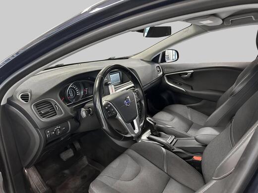 Volvo V40 Cross Country vaihtoauto