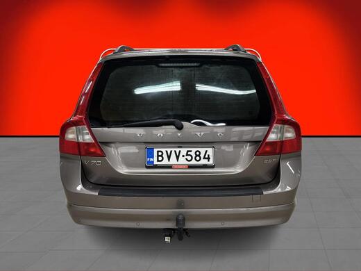 Volvo V70 vaihtoauto