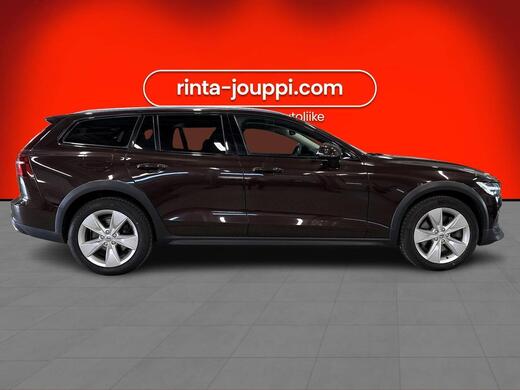 Volvo V60 Cross Country vaihtoauto