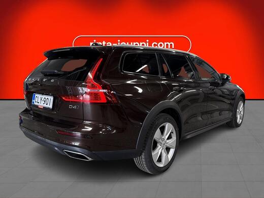 Volvo V60 Cross Country vaihtoauto