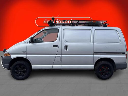 Toyota Hiace vaihtoauto