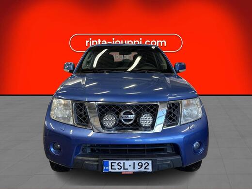 Nissan Navara vaihtoauto