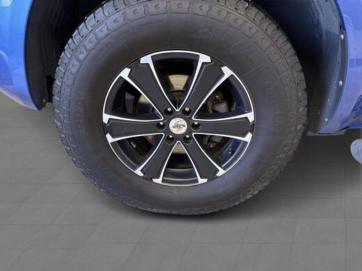 Nissan Navara vaihtoauto