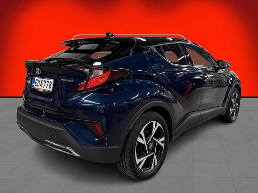 Toyota C-HR vaihtoauto