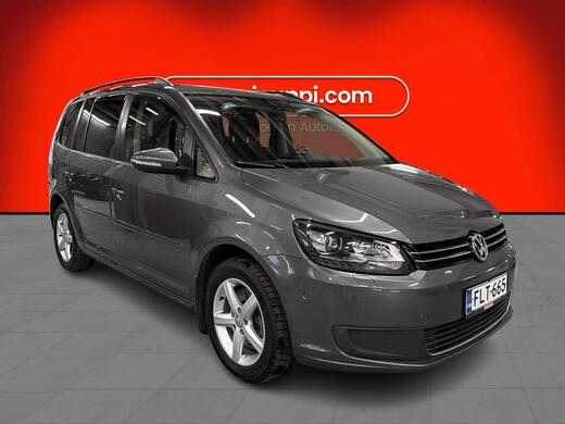Volkswagen Touran vaihtoauto