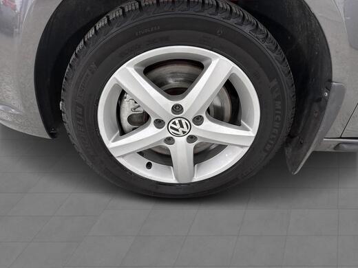 Volkswagen Touran vaihtoauto