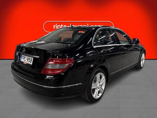 Mercedes-Benz C vaihtoauto
