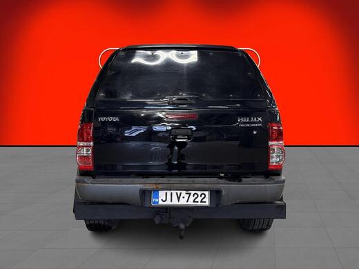 Toyota Hilux vaihtoauto