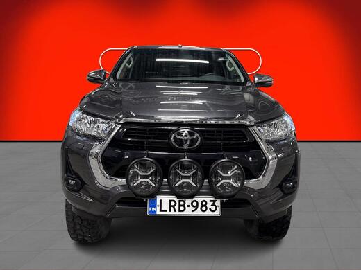 Toyota Hilux vaihtoauto