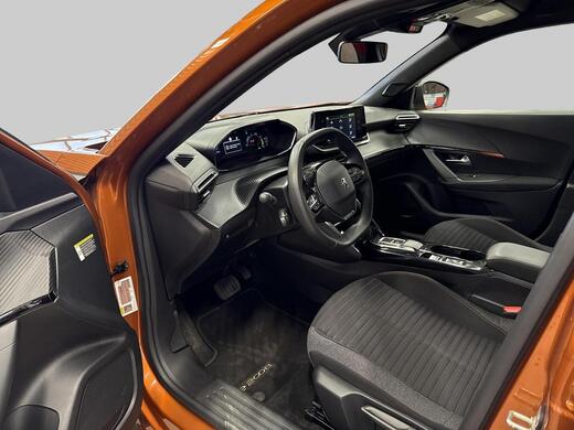 Peugeot e-2008 vaihtoauto