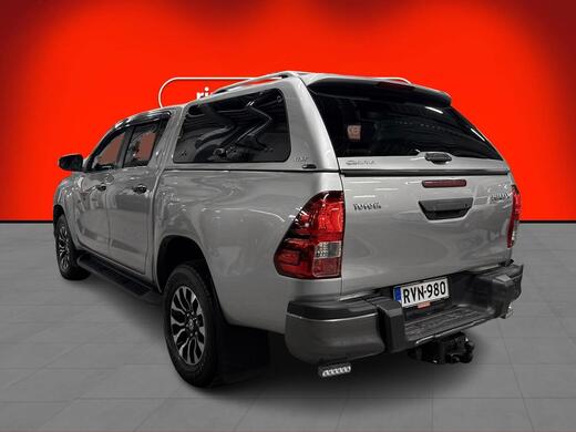 Toyota Hilux vaihtoauto