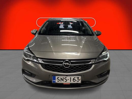 Opel Astra vaihtoauto