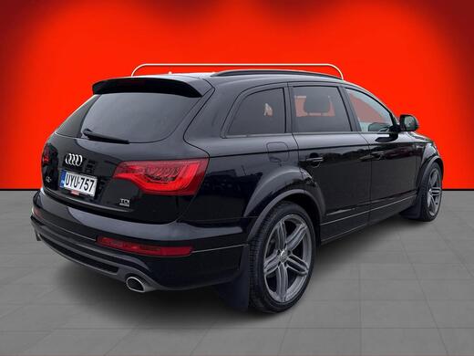 Audi Q7 vaihtoauto