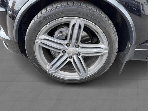 Audi Q7 vaihtoauto