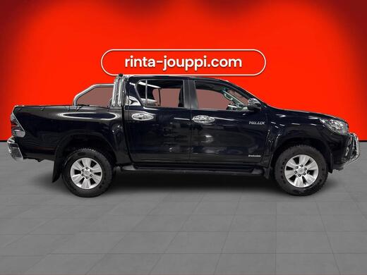 Toyota Hilux vaihtoauto