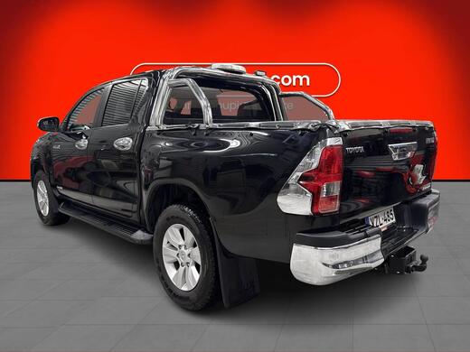 Toyota Hilux vaihtoauto